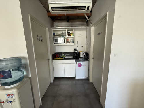 Oficina En Venta En Colegiales