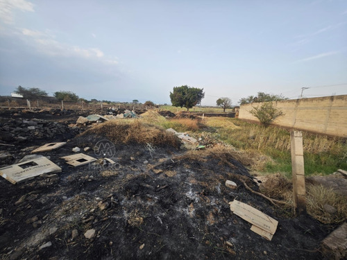 Terreno En Venta En Cuautlixco Con Conexión A Servicios.