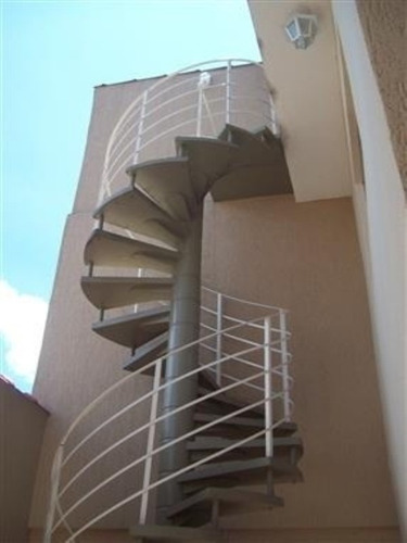 Imagem 3 de 13 de Sobrado, 3 Dormitório Sendo 1 Suite , 2 Banheiros, 2 Garagens, 204,00m² - V1000 - 2810049