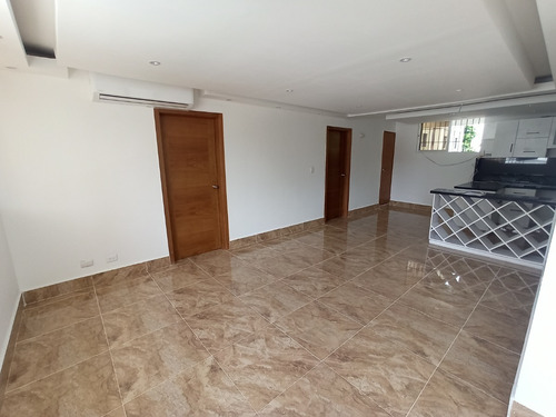 Imagen 11 de 19 de Acogedor Apartamento Ubicado En La Julia Entre Abraham Lincoln Y Alma Mater Sector La Julia -aires Acondicionados Inverter Ultima Generación En Cada Área.