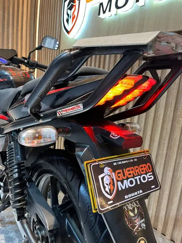 Bajaj Pulsar 180 Fi Neon 2023
