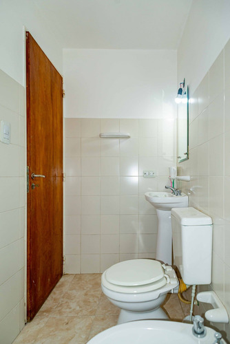 Imagen 13 de 21 de Monoambiente Venta B° Huaico Planta Baja