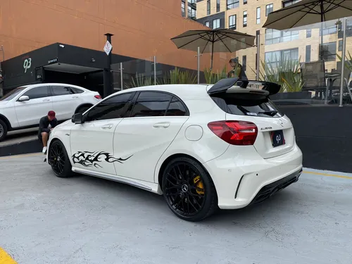 Mercedes- Benz Amg A45 4matic