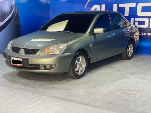 Imagen 1 de 8 de Mitsubishi Lancer