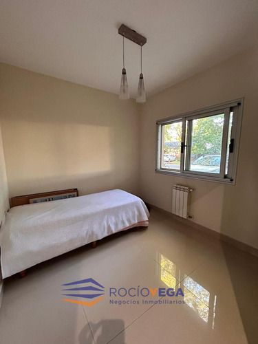 Casa En Venta En Barrio Santa Ana Moreno