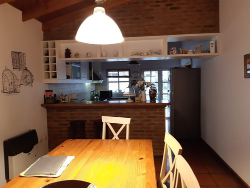 Imagen 3 de 13 de Casa En Barrio Republica - Brandsen
