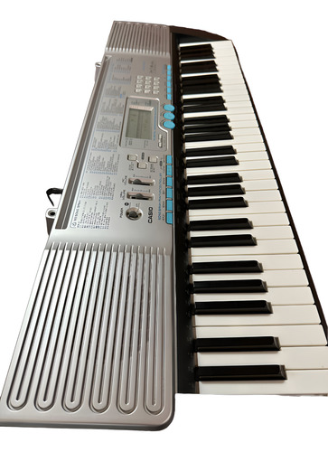 Piano Casio Teclado Lk 220 Teclado Luminoso + Soporte Plateado (Usado)