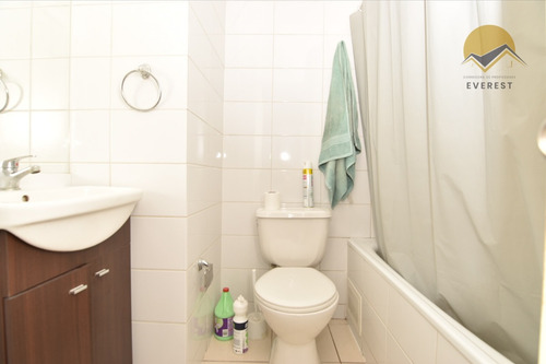 Se Vende Departamento 1d 1b Con E Y B. Santiago.