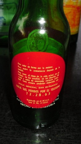 Imagen 3 de 6 de San Bernardo En Caraquita Botella Antigua De Coleccion