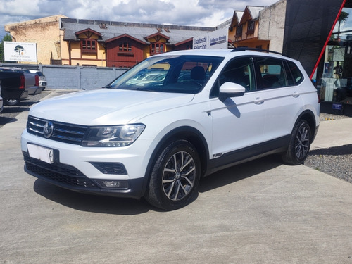 Volkswagen Tiguan TSI MT 1.4