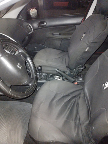 Peugeot 207 Compact