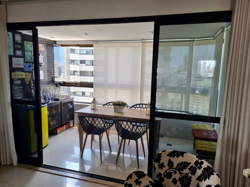 Imagem 13 de 14 de 4 Quartos Sendo 3 Suítes, 2 Varandas, Piscina, 3 Garagens