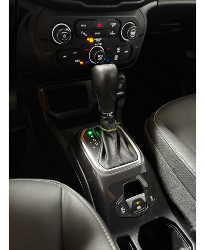 Jeep Renegade 1.3 T270 TURBO FLEX LONGITUDE AT6