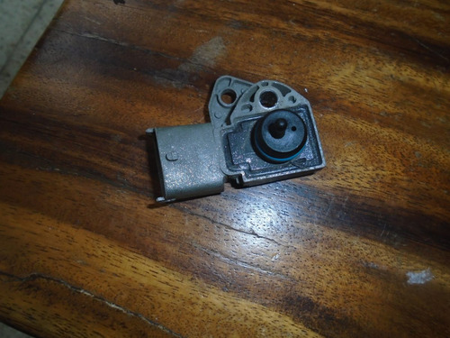 Imagen 2 de 3 de Vendo Sensor Presión De Flauta De Volvo Xc90, # 0261230110