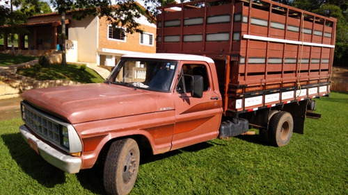 Imagem 1 de 3 de Ford F4000
