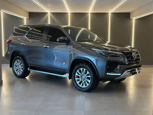 Toyota Hilux Sw4 Srx 4x4 2.8 Tb 4p Diesel