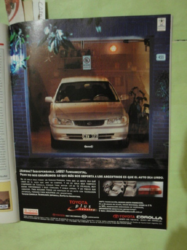 Publicidad Toyota Corolla Año 2000