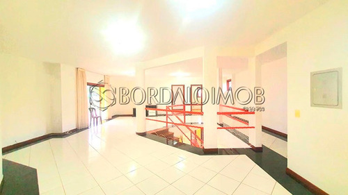 Casa Com 445m², Terreno De 800m² Com 540m² De Área Verde, Vista Panorâmica Para O Lago Paranoá E 3º Ponte. - Villa127538