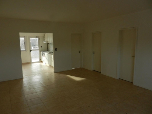 Imagen 8 de 11 de Departamento En Alquiler En Maschwitz - Maroto Propiedades
