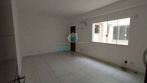 Imagem 1 de 5 de Sala Em Centro - Macaé, Rj - 3297