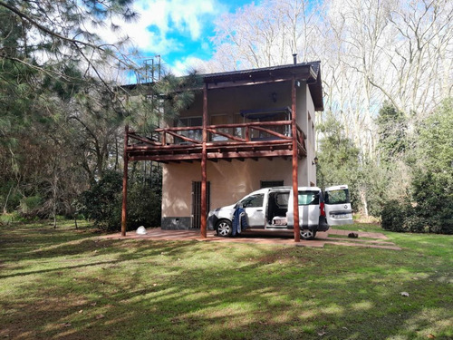 Casa En Venta - 2 Dormitorios 1 Baño - 5.000mts2 - Coronel Brandsen