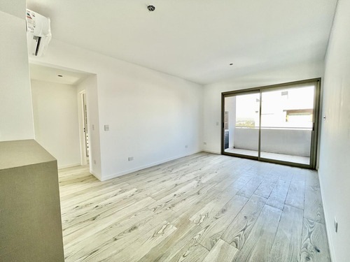 Venta Departamento En Tigre Centro | Dos Ambientes Al Frente