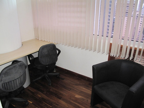 Oficina En Alquiler En Los Palos Grandes 25-22611 Yf