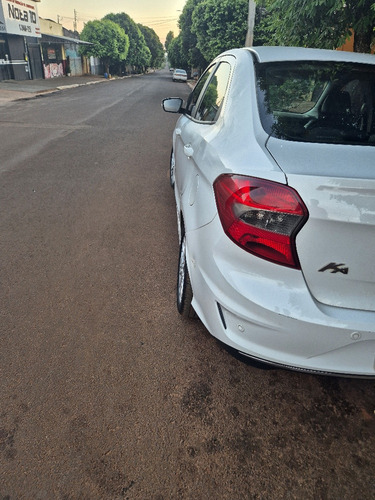 Ford Ka 1.5 Titanium Flex Aut. 4p 6 marchas