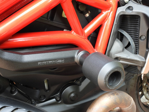 Ducati Monster 1200