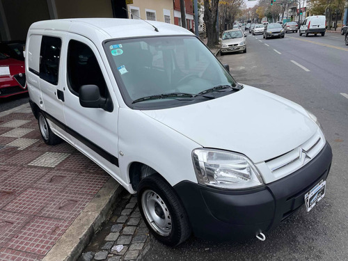 Imagen 14 de 18 de Citroën Berlingo 1.4 Bussines Con Gnc Año 2016 Único Dueño