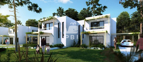 Casa 2 Dormitorios En Chihuahua, Punta Ballena - Ref : Pbi2378