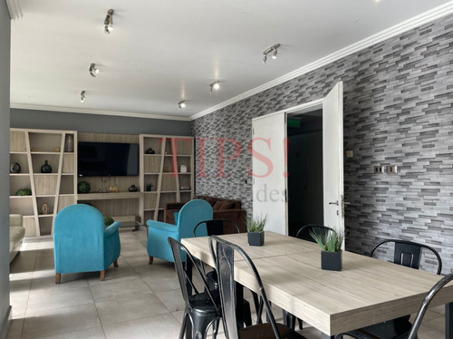 Amplio Departamento 3 D, 2 B, Est, Bod, Vista Oriente -sur