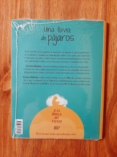 Una Lluvia De Pájaros. Gustavo Roldán. Ed. Fce