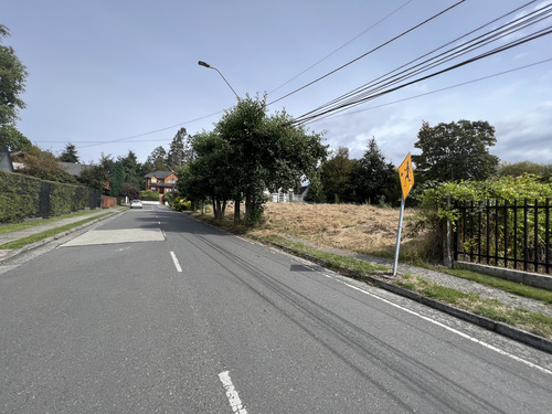 Terreno En Excelente Ubicación En Puerto Varas.