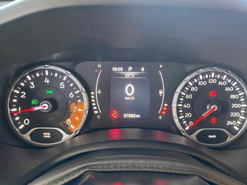 Jeep Renegade 1.8 Longitude Flex Aut. 5p