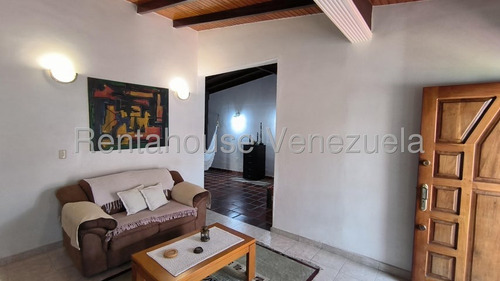Vendo Casa En El Consejo Urb El Manantial . Precio De Oportunidad 25-17653 Hp
