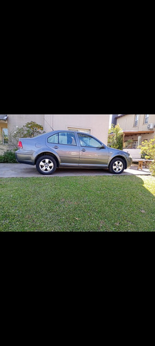 Volkswagen Bora 2.0 Trendline 115cv Tiptronic