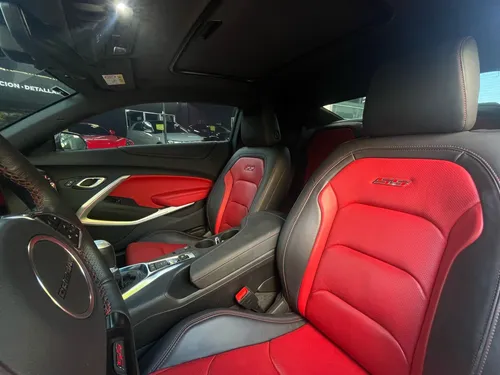 Chevrolet Camaro 6.2 Ss At