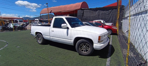 Chevrolet Cheyenne 5.7 C1500