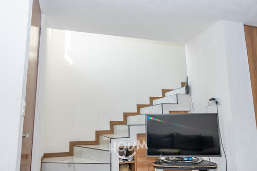 Casa En Toluquilla, San Pedro Tlaquepaque Con 2 Recámaras, 81 M², Id: 76452