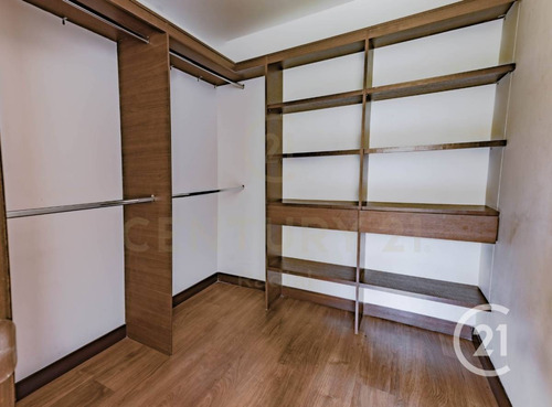 Imagen 12 de 16 de Apartamento En Venta En El Poblado, Medellin.
