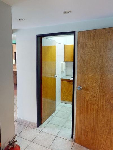 Imagen 10 de 26 de Oficina En Muy Buen Estado | Instalada