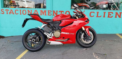 Ducati 1199 Panigale Vermelha Esportiva
