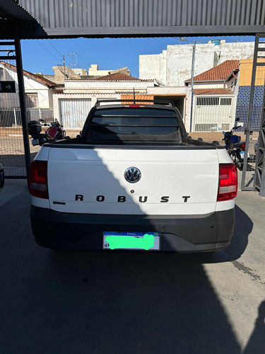 Volkswagen Saveiro 1.6 Robust Cab. Simples Total Flex 2p