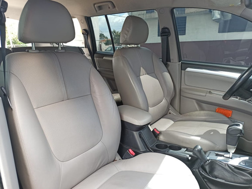Imagen 7 de 9 de Mitsubishi Montero
