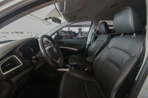 Suzuki S-cross 1.6 16v Vvt Gasolina Glx 4p 4x4 Automático