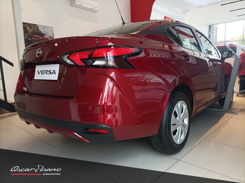 Nissan Versa Sense
