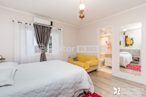 Casa Em Condomínio, 3 Dormitórios, 160 M², Hípica - 128657