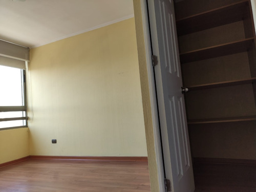 Se Arrienda Espacioso Departamento En Excelente Ubicación