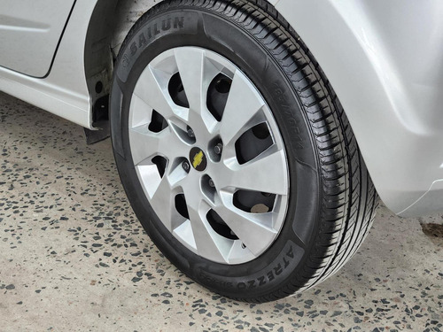 Chevrolet Onix Joy